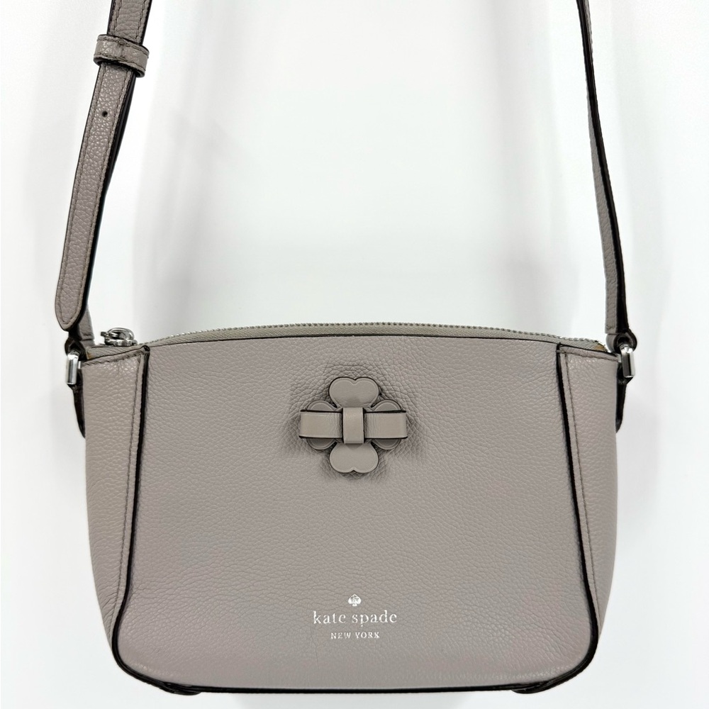 Kate Spade New York Pebbled Crossbody Talia Zip Purse, Gray